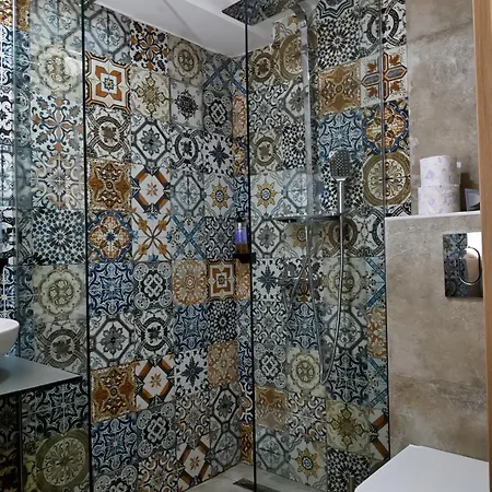 By Parkside Boutique Apartament Skopje